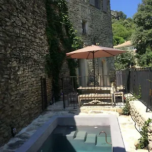 La Calade, Maison De Village Ferienhaus